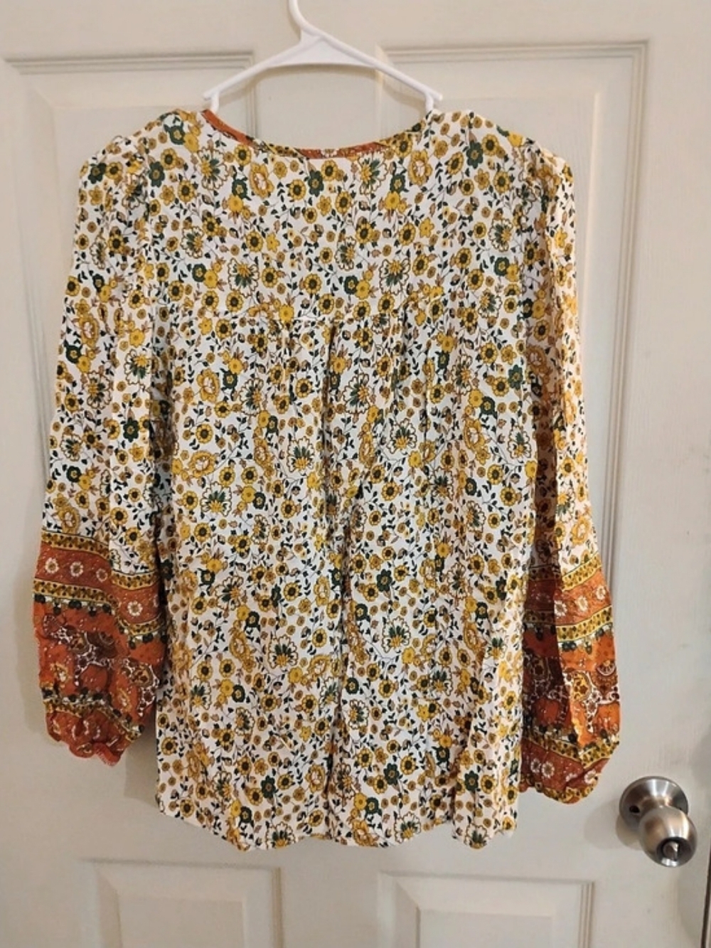 Floral Tunic in Orange & White Size Medium - Picture 4 of 13